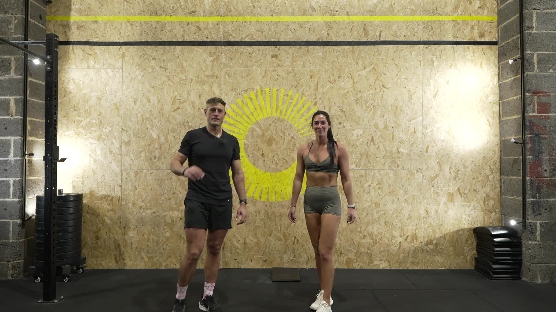 NEGATIVE HANDSTAND PRESS UP